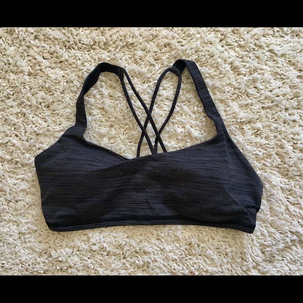 Lululemon Free to Be Sports Bra